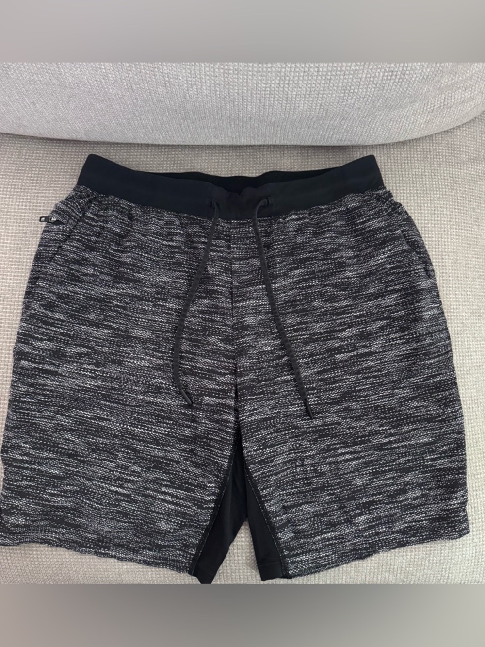 lululemon T.H.E Short 9” with liner